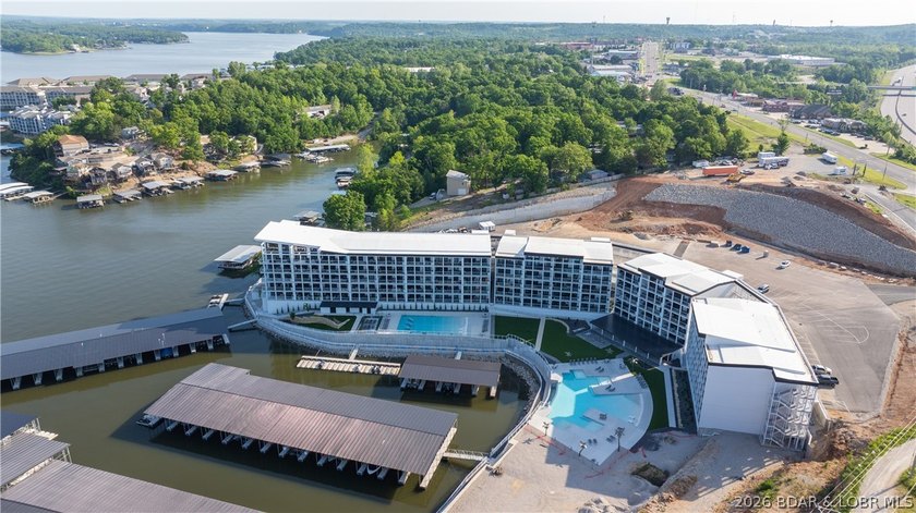 CALLING ALL HOSTS, ENTERTAINERS, AND LAKE-LIFE LOVERS! This - photo 50