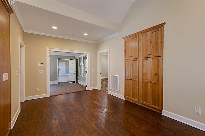 Welcome to 3315 Double Eagle Lane, where low-maintenance living - photo 13