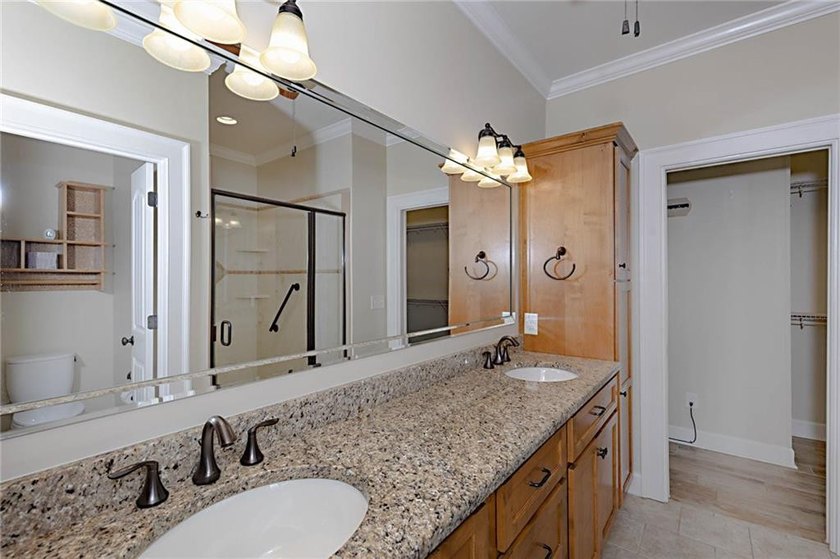 Welcome to 3315 Double Eagle Lane, where low-maintenance living - photo 19