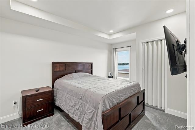 Stunning Luxury Lakefront Home on Belleville Lake Experience the - photo 36