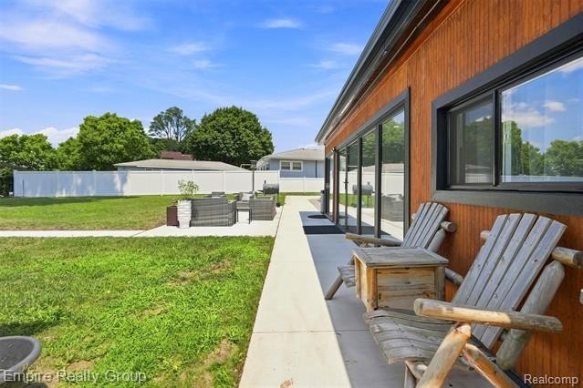 Stunning Luxury Lakefront Home on Belleville Lake Experience the - photo 50