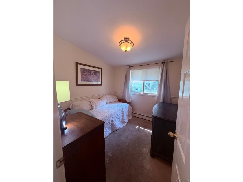 Don't miss this well-maintained ranch offers 3 bedrooms, 2 full - photo 6