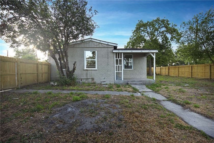 Listing photo