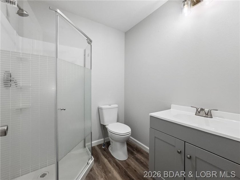 Completely rebuilt from the ground up, 5-bed, 3-bath home in - photo 24