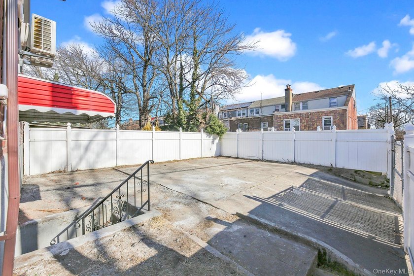 Opportunity Knocks! Priced to sell! 100% Brick Legal 2 Family - photo 11