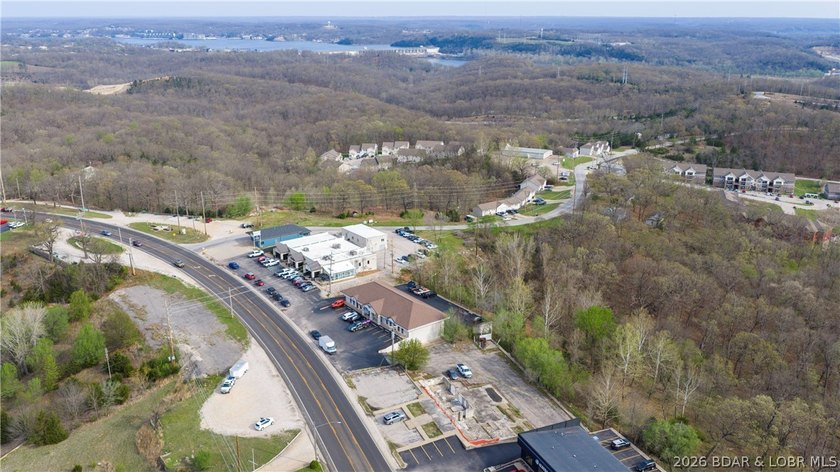 Prime Commercial Opportunity! This exceptional commercial lot is - photo 14