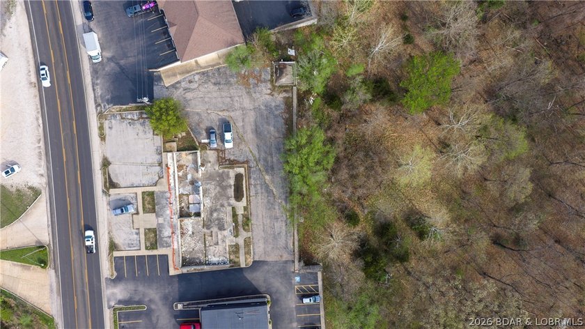 Prime Commercial Opportunity! This exceptional commercial lot is - photo 20