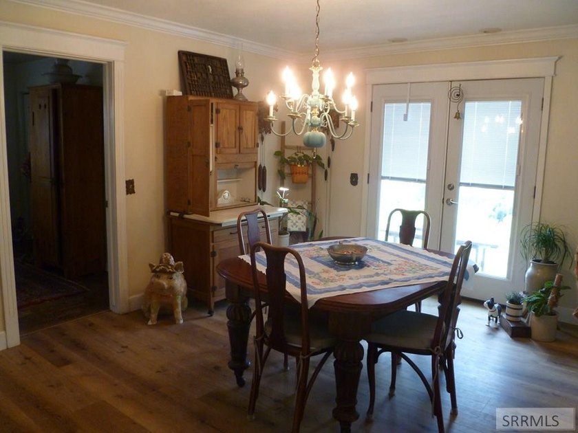 A must see, to appreciate this one of a kind Craftsman beautiful - photo 23