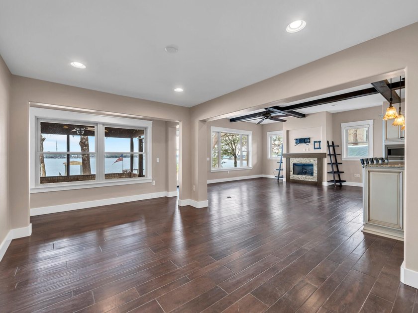 CAREFREE waterfront living on a protected deep-water lot with - photo 20