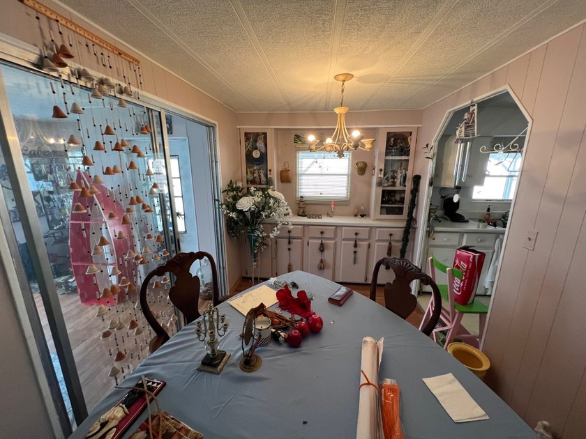 Retirement life made easy in sunny Port Saint Lucie, FL is just - photo 8
