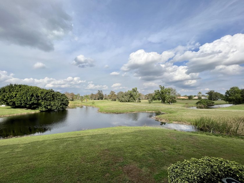 Wake up to a beautiful private water view, pour yourself a - photo 12