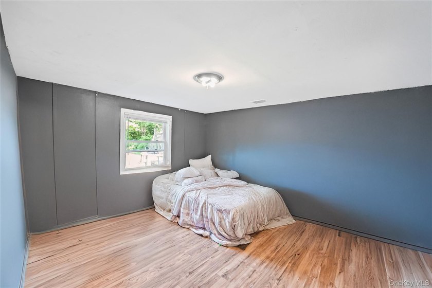 Welcome to this beautifully designed 4-bedroom, 3-bath expanded - photo 14