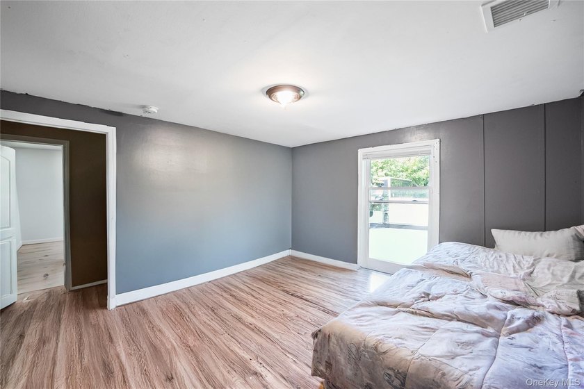 Welcome to this beautifully designed 4-bedroom, 3-bath expanded - photo 15