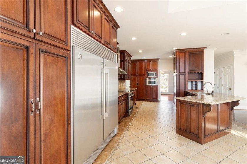 FABULOUS VIEWS, LOCATION, AND TRADITION In OCONEE this Ideally - photo 13
