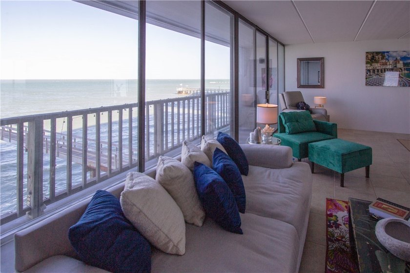 INVESTORS!!!!REDUCED!!!!!! PRICED TO SELL!!!!This beautifully - photo 7