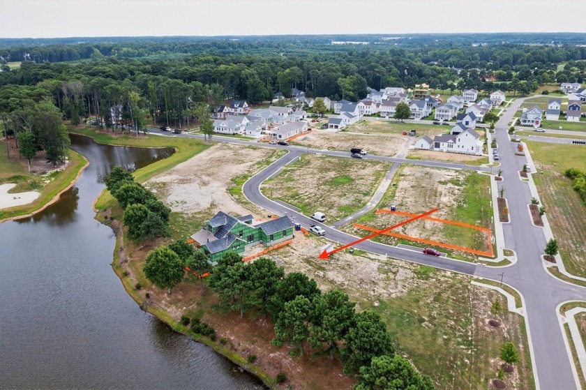 This beautiful golf and water view homesite is located in the - photo 4