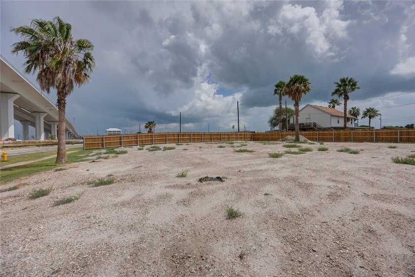 North Beach Lot - Perfect for Vacation Home or Investment - photo 6