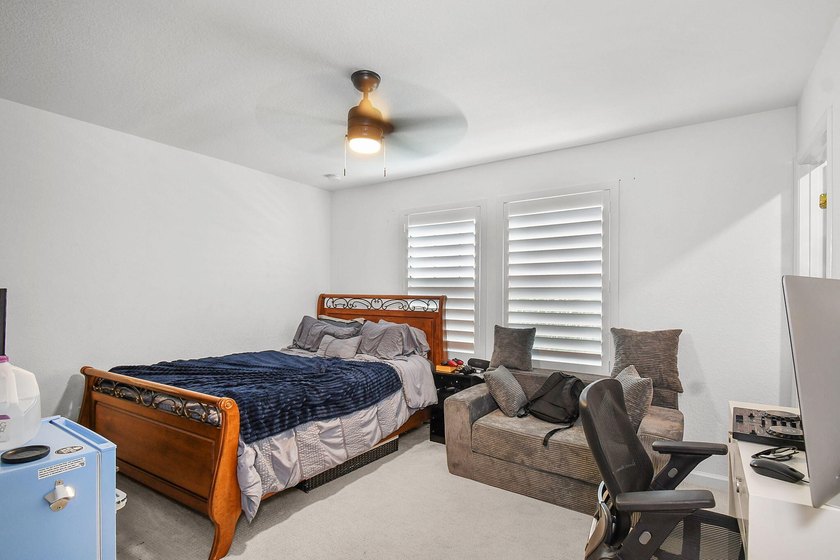 Move-in ready, this spacious 5bed, 4bath CBS home sits on a - photo 23