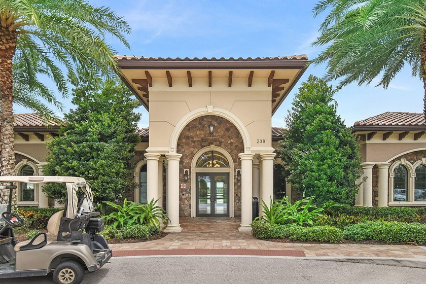 Move-in ready, this spacious 5bed, 4bath CBS home sits on a - photo 26