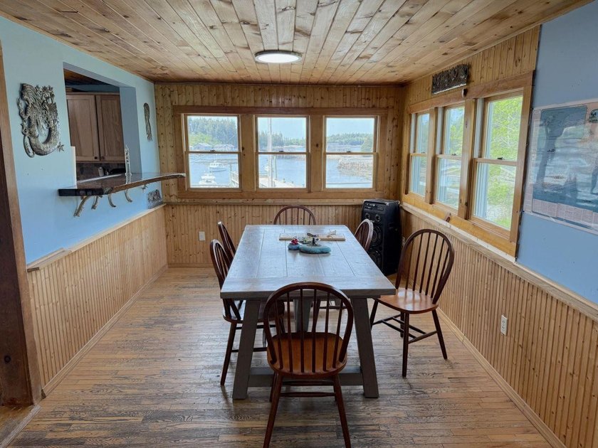 A rare inner harbor offering with a 5 bedroom house and a 32 x - photo 17