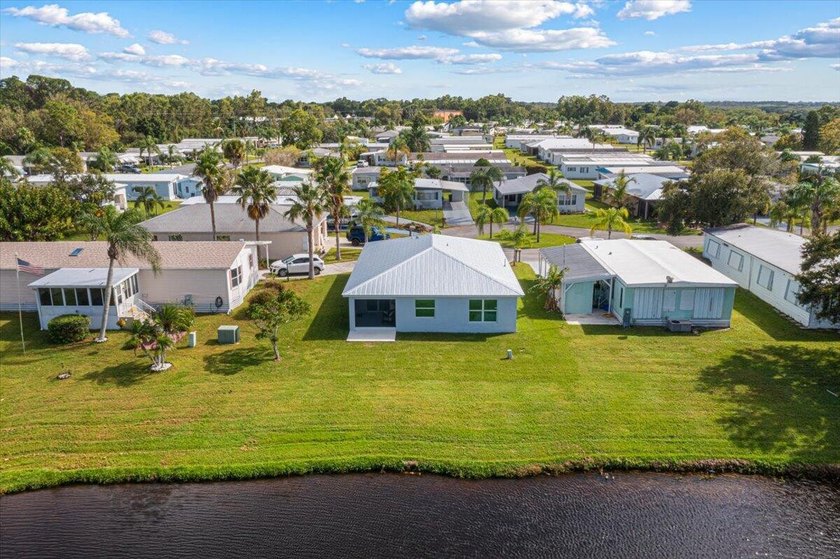 Spanish Lakes Riverfront offers the perfect blend of lifestyle - photo 6