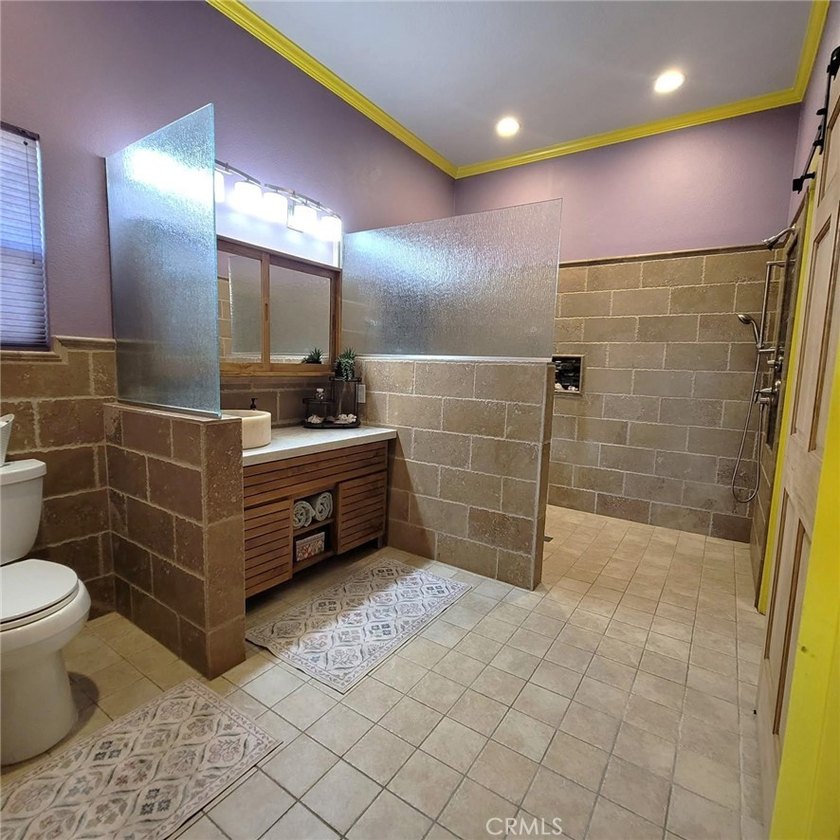 Investor opportunity in Perris. Call Terri Parker or Audra - photo 11