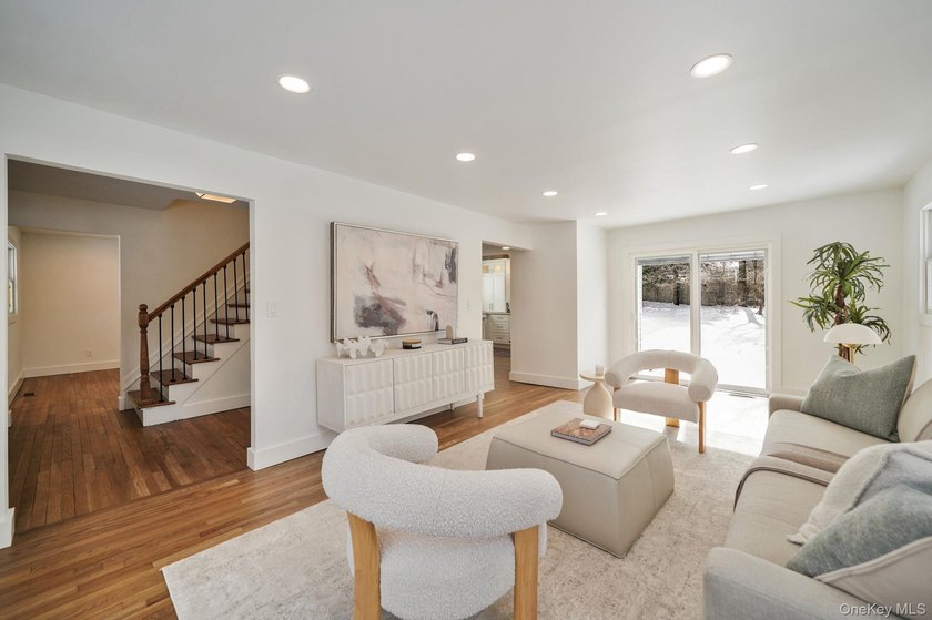 Welcome to this meticulously designed and thoughtfully - photo 7