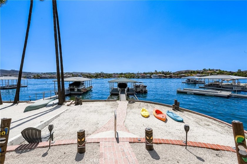 22376 W San Joaquin - photo 15