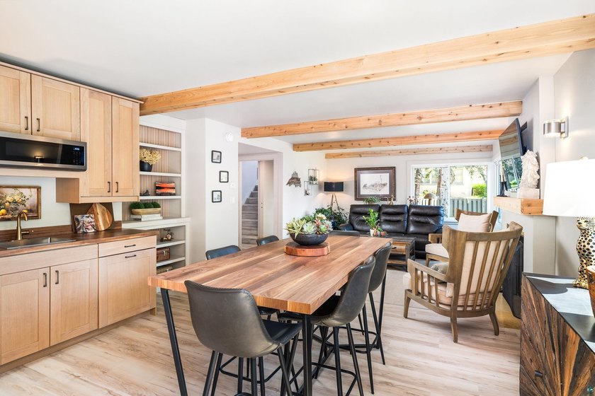 Set in the heart of Congdon, just moments from Lake Superior - photo 18