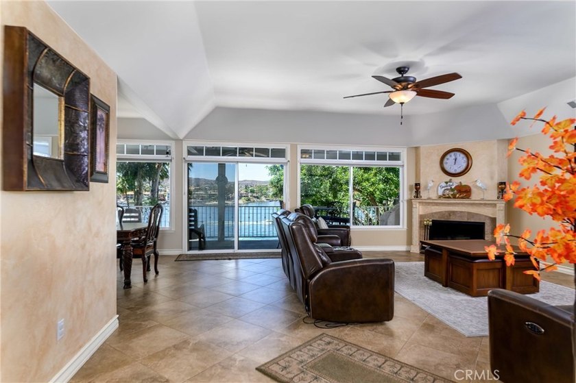 22376 W San Joaquin - photo 19