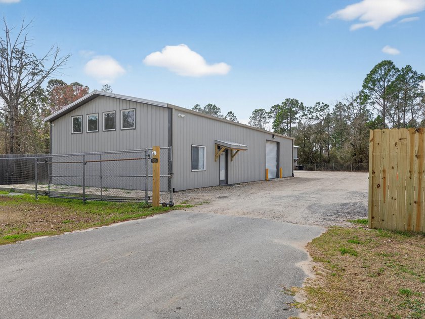 Income producing, potential Barndominiom. live and operate a - photo 22