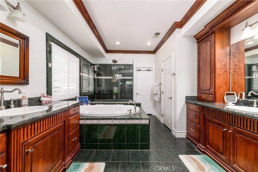 22376 W San Joaquin - photo 27