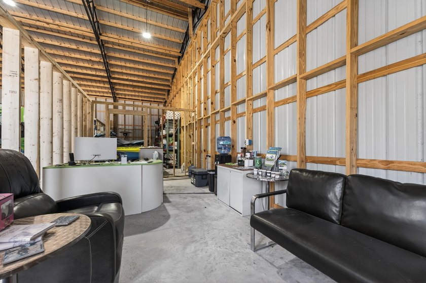 Income producing, potential Barndominiom. live and operate a - photo 41