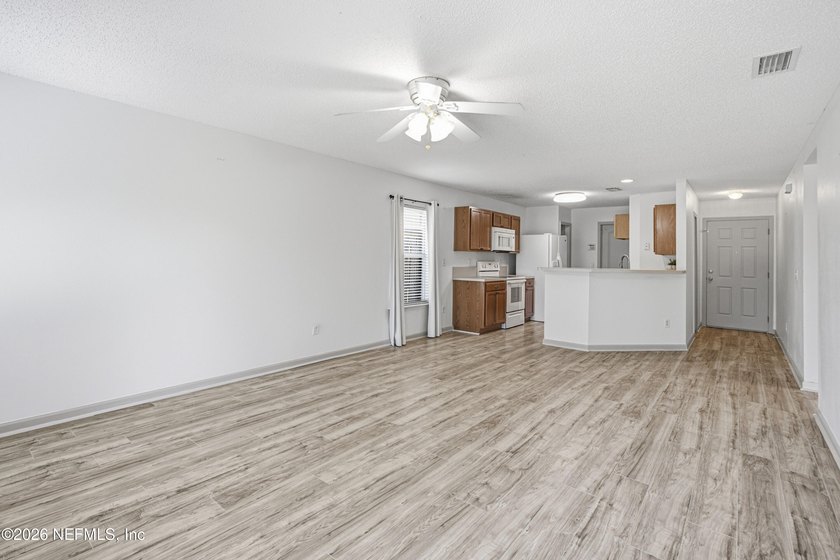 Welcome to Samara Lakes in sought-after St. Johns County, where - photo 22