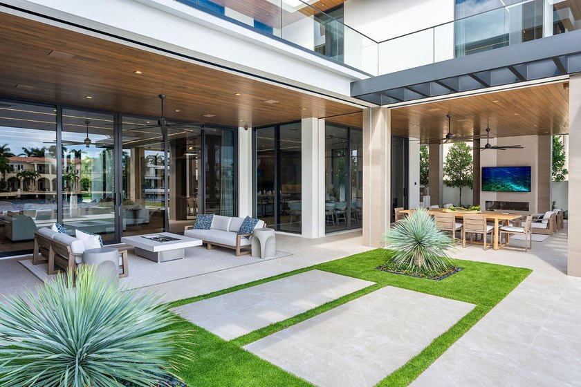 Experience a new pinnacle of luxury in this recently completed - photo 24