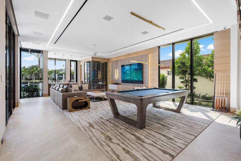 Experience a new pinnacle of luxury in this recently completed - photo 31