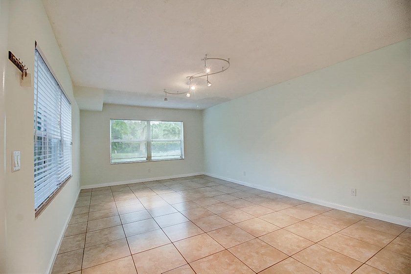 Tranquil 2-story townhouse featuring a bright, open floor plan - photo 3