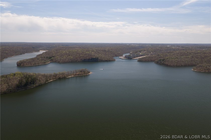 Location like this is hard to find, Osage Beach, an established - photo 13