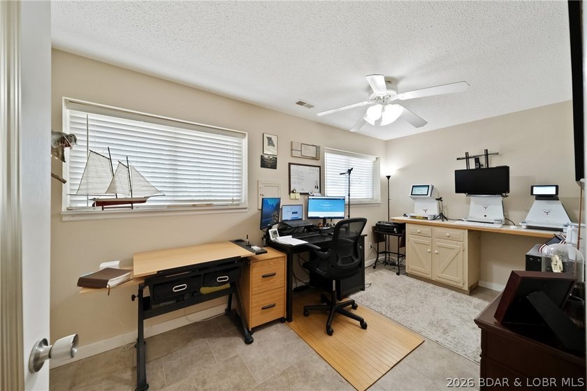 Location like this is hard to find, Osage Beach, an established - photo 39