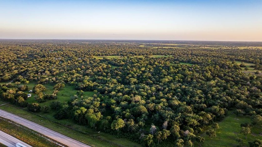 The Cole Ranch presents a rare opportunity to acquire 259+/- - photo 8