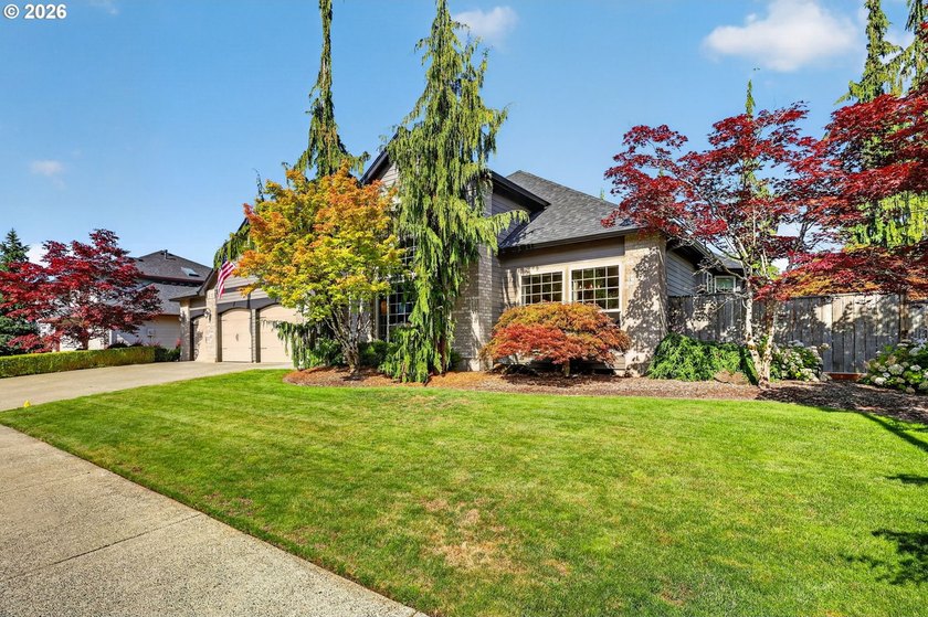 Pride of Ownership Shines in Highland Park at Pleasant Valley - photo 3
