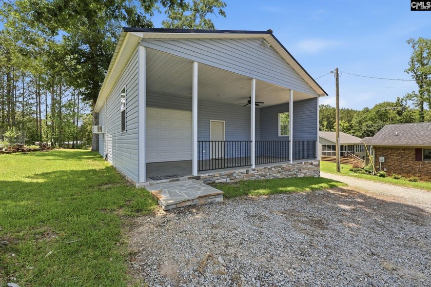 Welcome to Lake Murray! Nestled in an established waterfront - photo 31