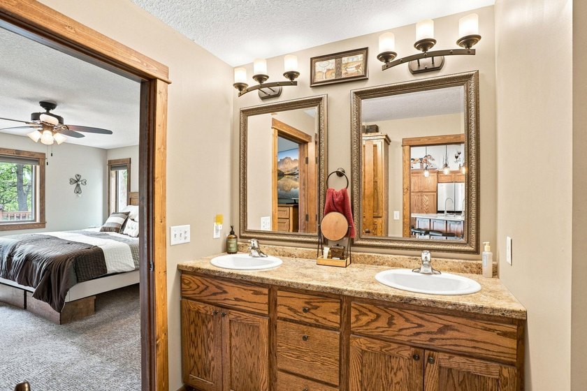 Welcome to your dream lake retreat on beautiful Loveless Lake - photo 34