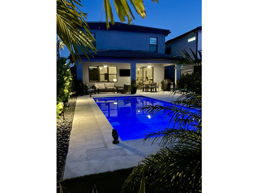 This 2024, like new, Pulte home is located in the uber - photo 29