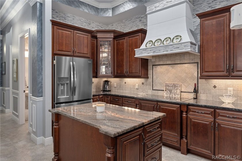 **4 -Bed, 4 -Bath Luxury Estate with added Casita and pool in - photo 24
