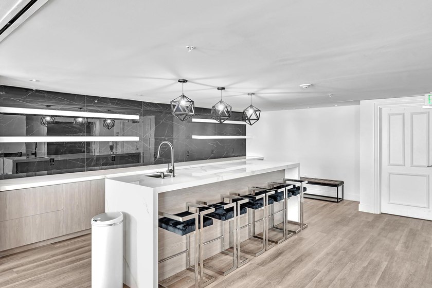 Seller Financing Available! One of the most desirable unit - photo 36