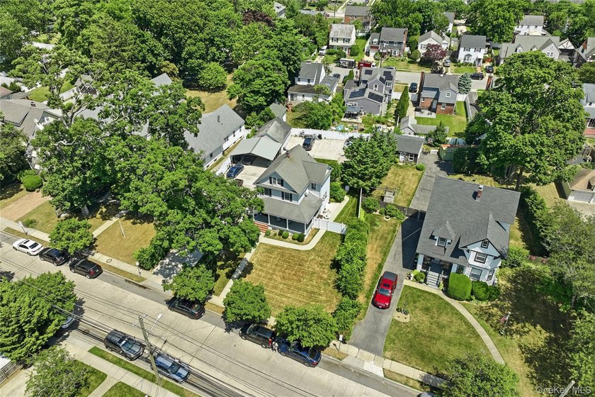 Nestled in the heart of Beautiful Baldwin, this charming - photo 35