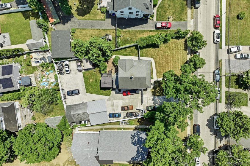 Nestled in the heart of Beautiful Baldwin, this charming - photo 36