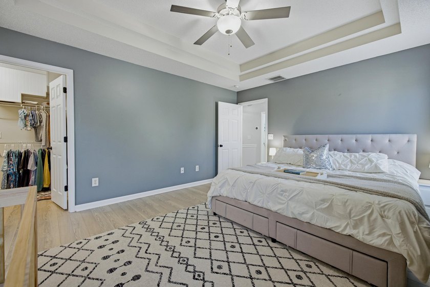 Welcome home to this beautiful home now available in Queens - photo 22