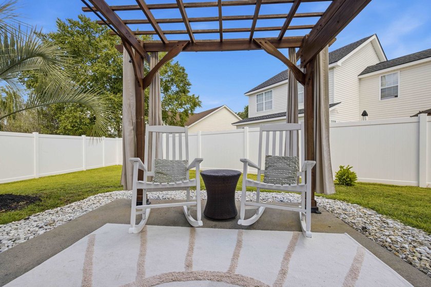 Welcome home to this beautiful home now available in Queens - photo 36